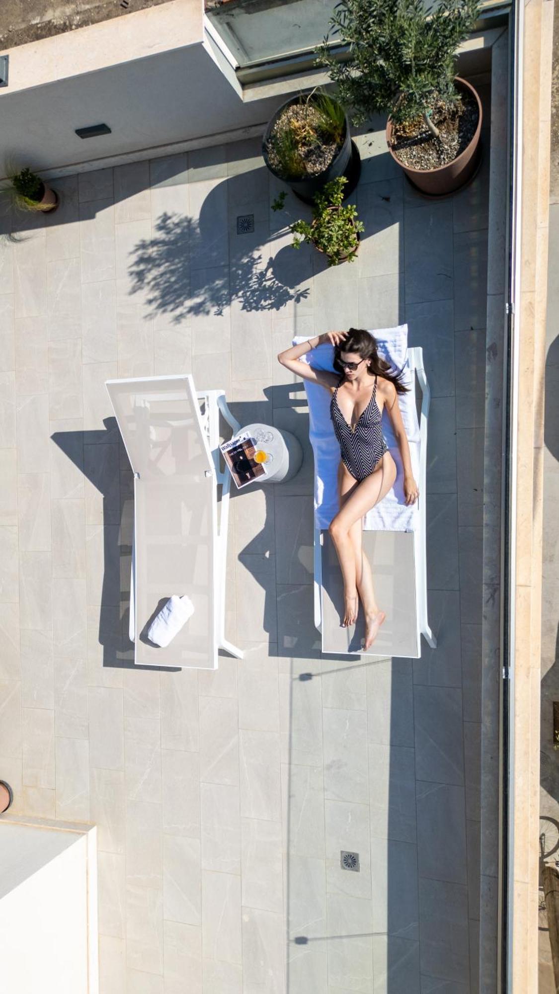Villa Vesta Retire - Kalamata Mediterranean Villas ภายนอก รูปภาพ